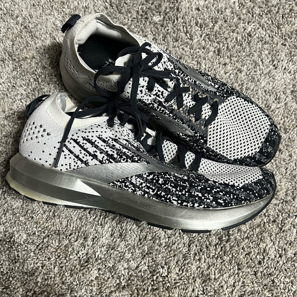 Brooks Women’s Black and White Athletic Sneakers